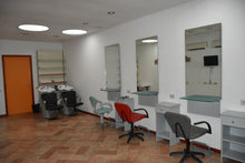 Carica l'immagine nel visualizzatore di Gallery, Beauty_house_sala_hair_design_02