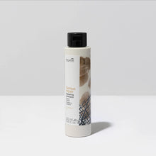 Carica l'immagine nel visualizzatore di Gallery, Shampoo Genius Repair Nouvelle 250 ml
